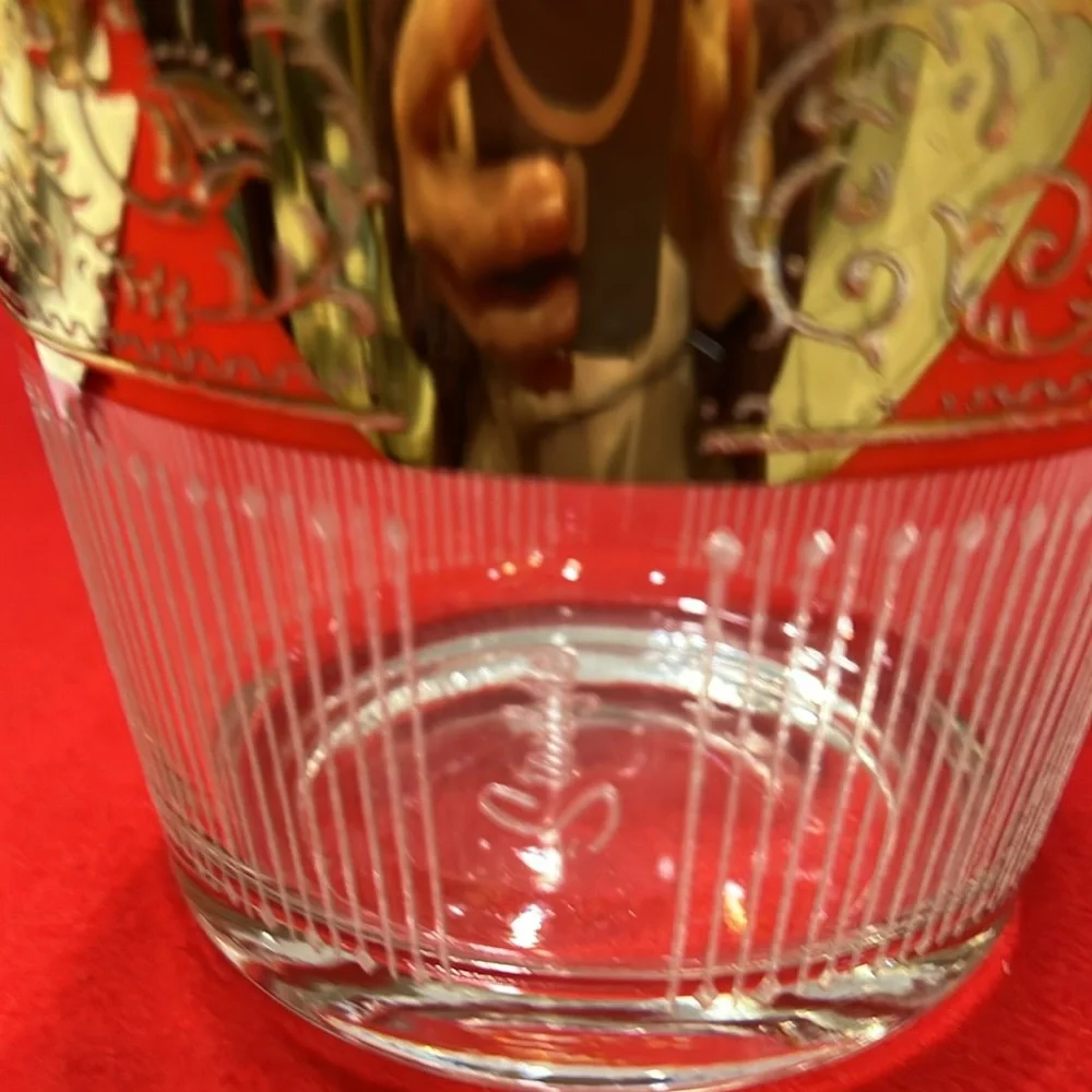Vintage 1970’s Mid- Century Modern Starlyte Ice Bucket. 6” Wide x 5” Tall. Gold.